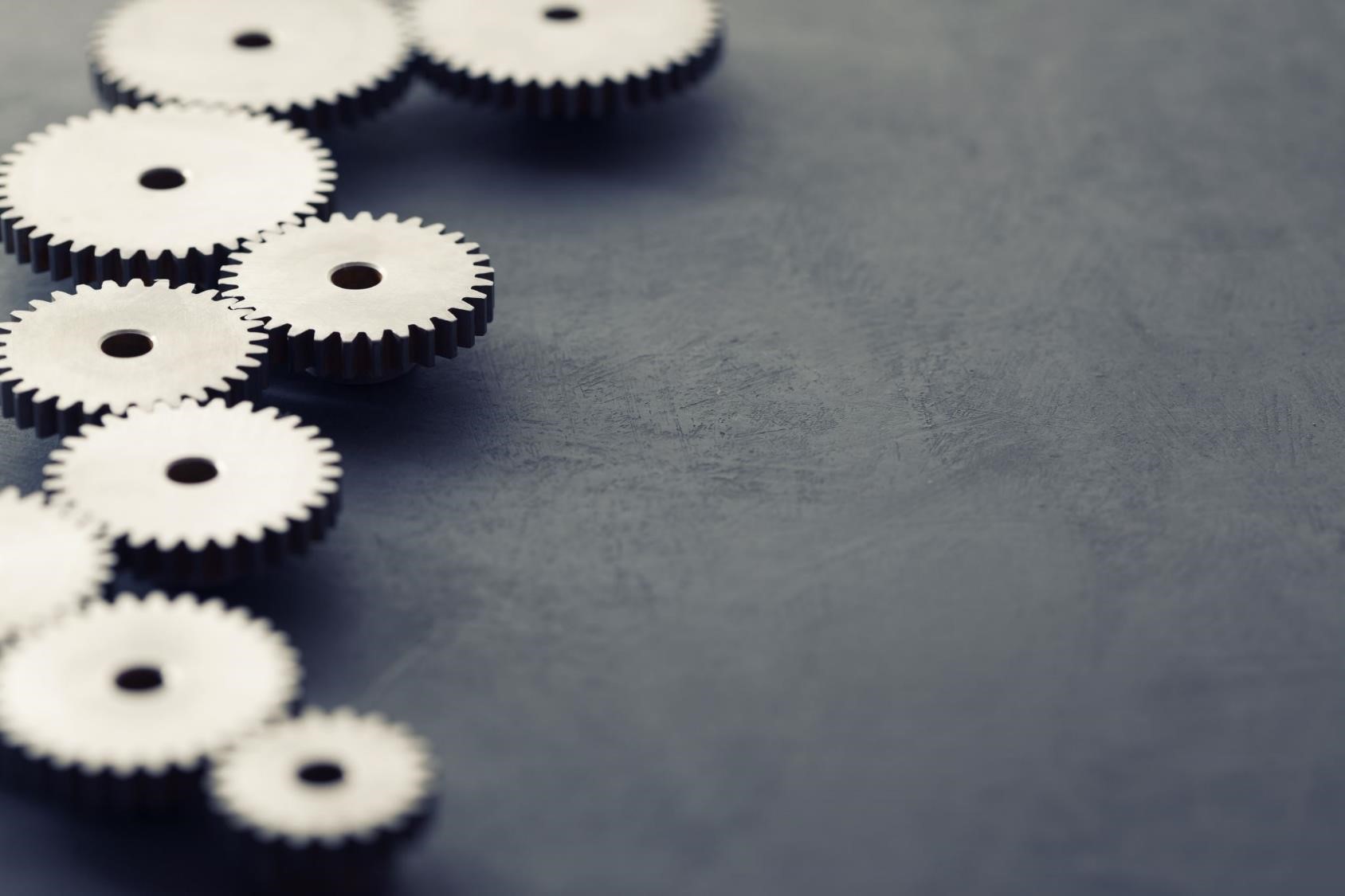 Spokes and wheels turning in a system update